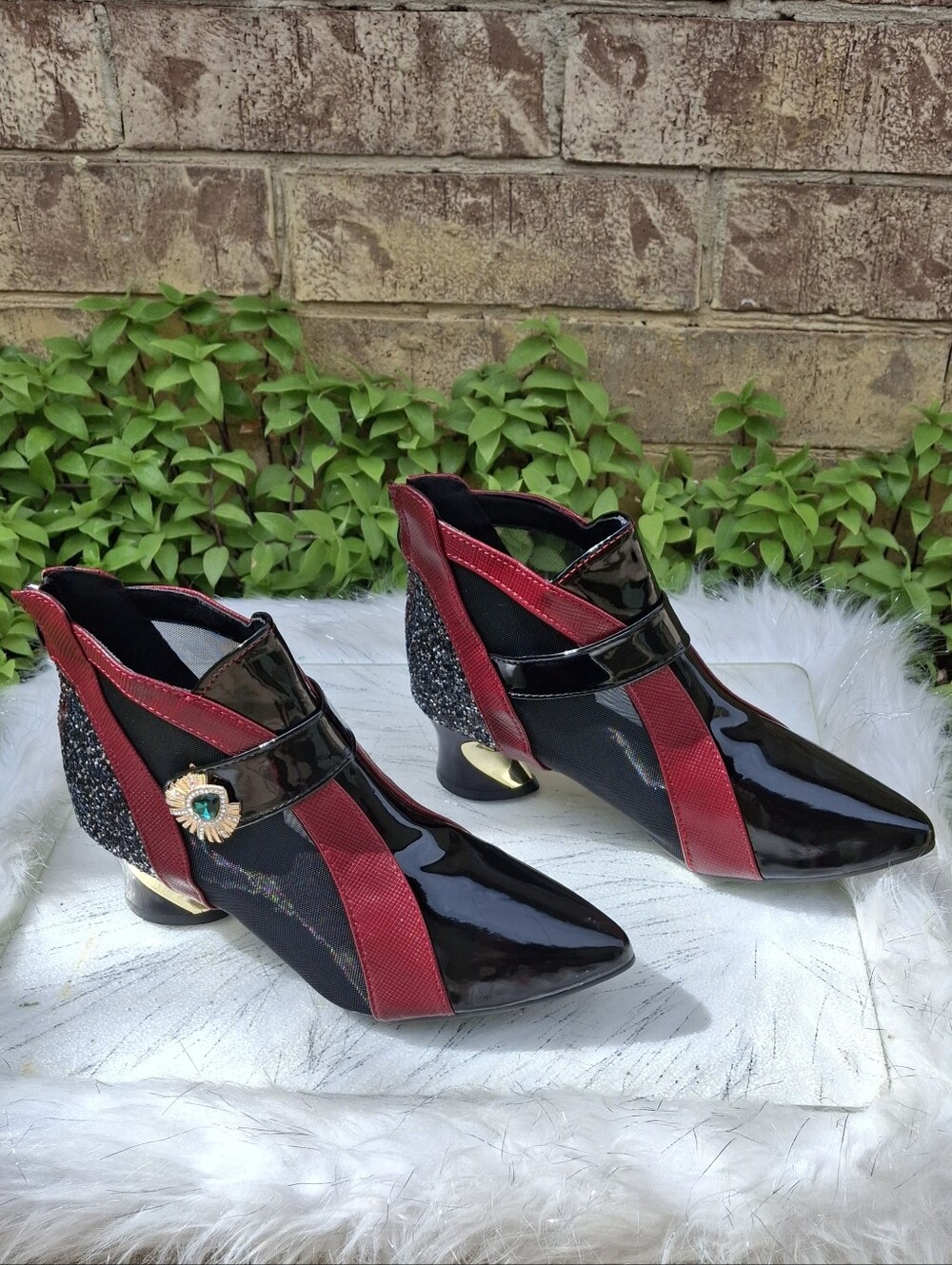 Women Black/Burgundy Mesh Ankle Booties Embellish Buckle Sculpted Heel Size 7.5 - Picture 8 of 16